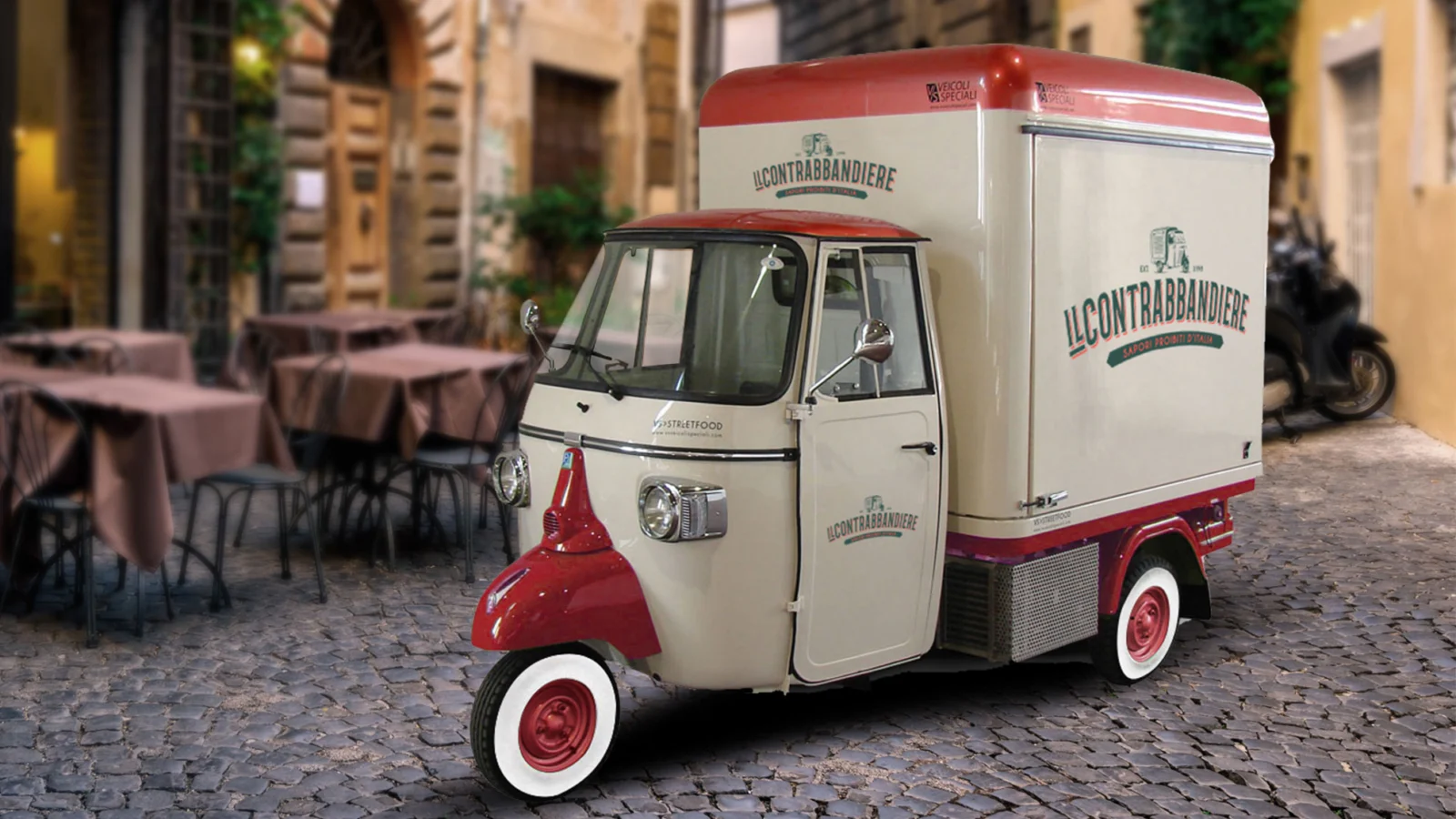 Motocarro de Il Contrabbandiere en una calle italiana